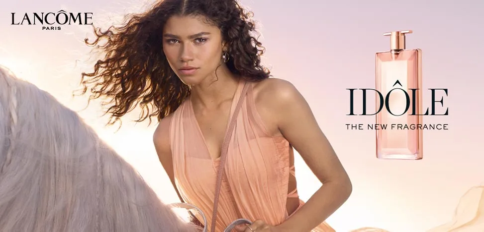 profumi lancom donna zendaya nella campagna pubblicitaria per idole