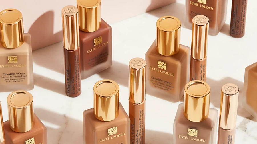 Fondotinta e correttori Estée Lauder Double Wear in diverse tonalità