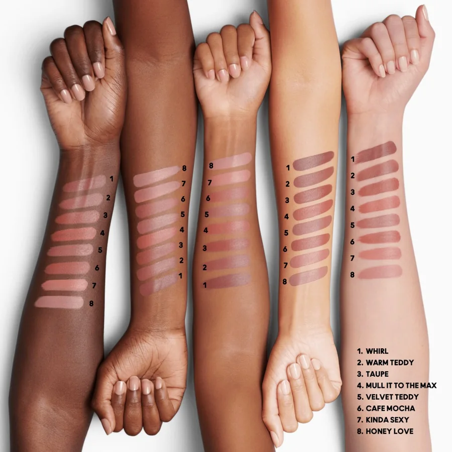 Swatch rossetti MAC nude su diverse tonalità di pelle